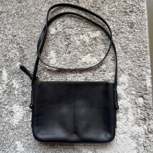 Madewell The Knotted Crossbody Bag in Black Leather